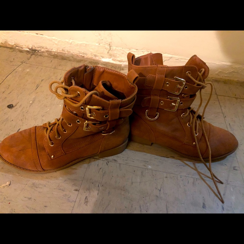 Fall boots